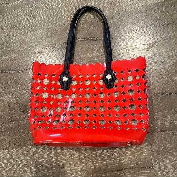 Spartina 449 Daisy Dash Vibrant Red Laquer Tote medium size leather EUC - Picture 3 of 7